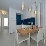Oyster Paradise Blue Lejlighed