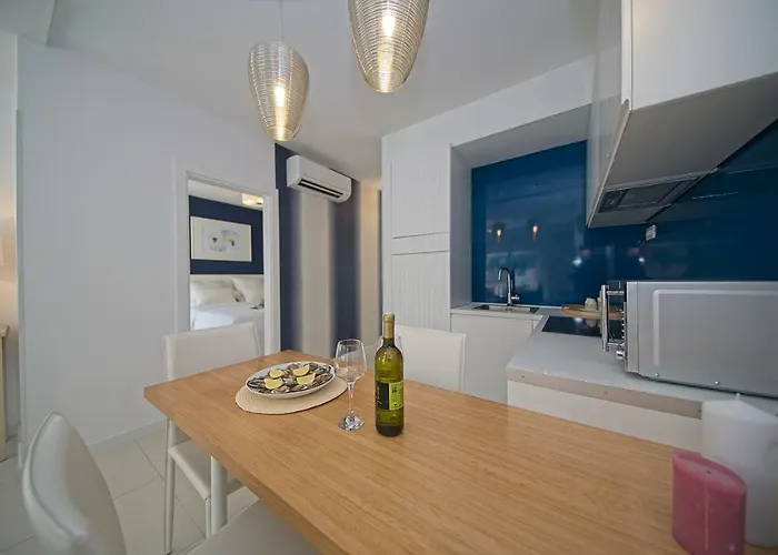 아파트 Oyster Paradise Blue