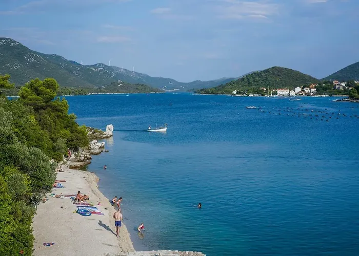 아파트 Oyster Paradise Blue